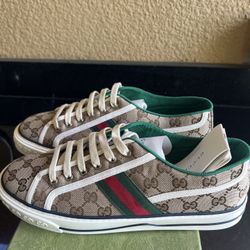 MEN'S GG GUCCI TENNIS 1977 SNEAKERS