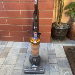 Dyson DC40 Animal - Vacuum 