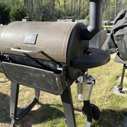 Wood Pellet grill smoker For Sale 