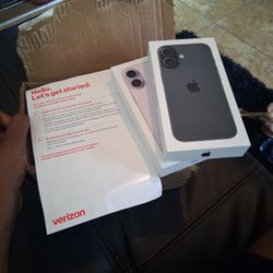 $600 iPhone 17's Black & Lavender