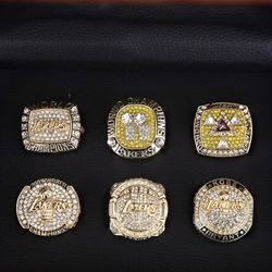 Los Angeles Lakers Championship Ring set