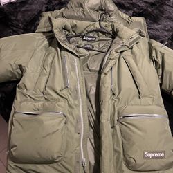 Supreme Snow Jacket 