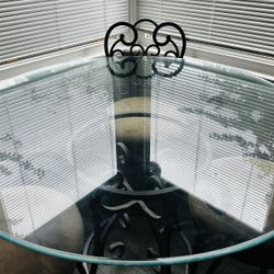 Glass Dining Table w/ chairs