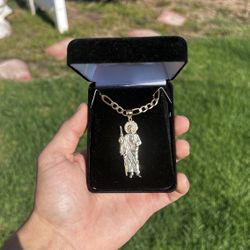 14k San Judas on Figaro Chain 