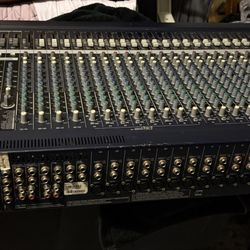 Yamaha Mixer 