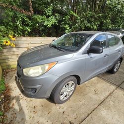 2011 Hyundai Tucson