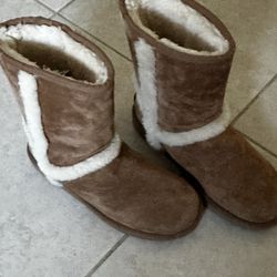 UGG Women's Boots Size 9 Chestnut Australia Classic