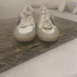 Golden Goose Ballstar Sneakers Size 6.5 Youth