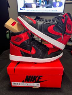 Jordan 1”Satin Bred” Size 7.5W/6M