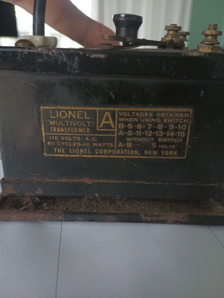 Lionel Transformer - Type A - Pre War