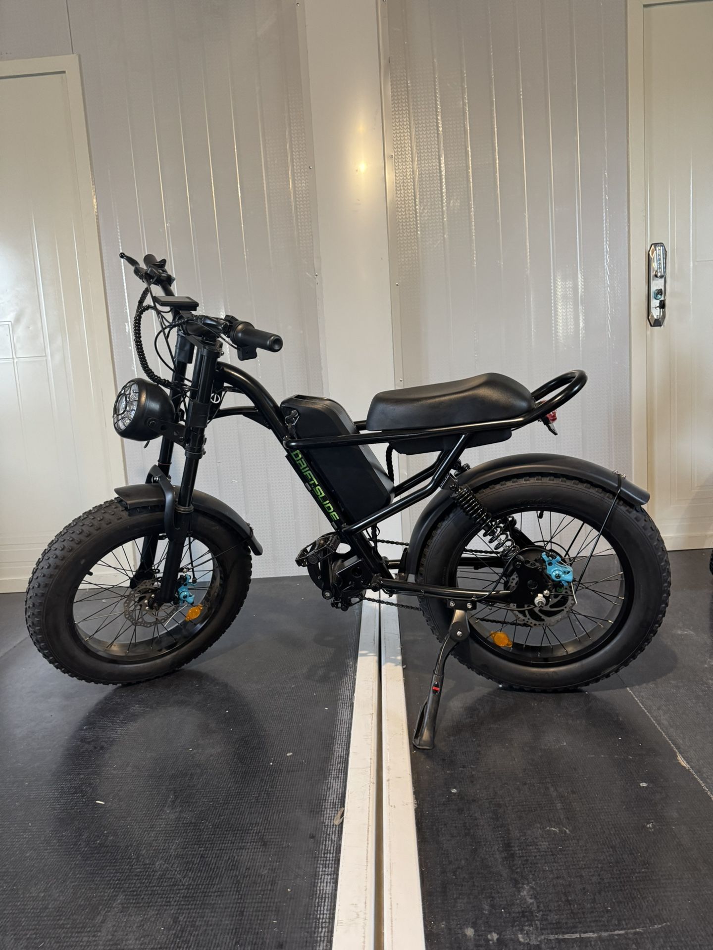 Electric bicycle