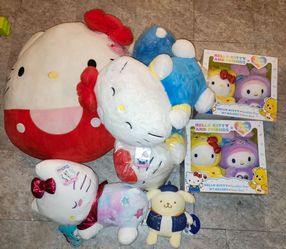 New hello kitty plushies $5-$25 each firn