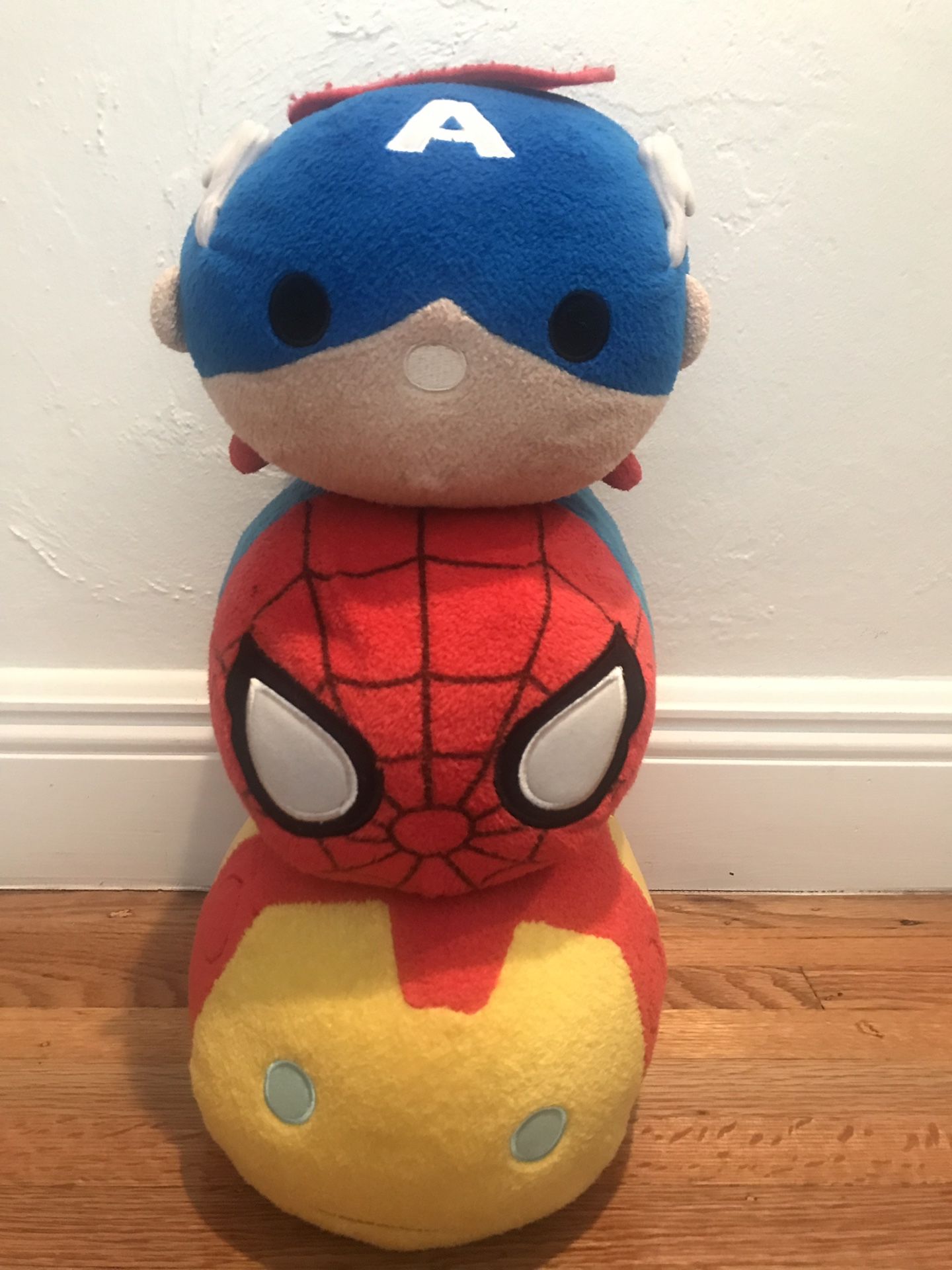 Disney Tsum Tsum Marvel Medium plush