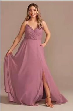 DB Studio

Lace Chiffon Spaghetti Strap Long Dress