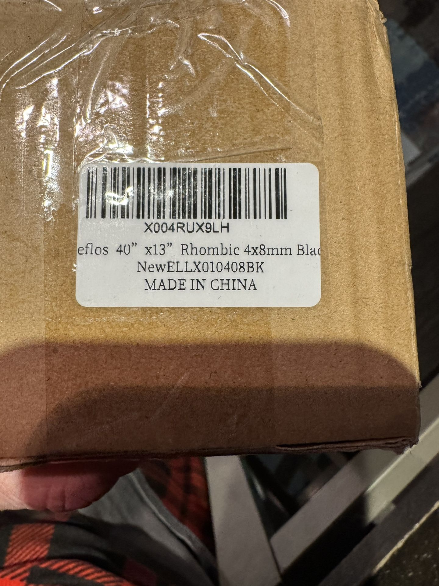 40" x13" Rhombic 4x8mm Black New  