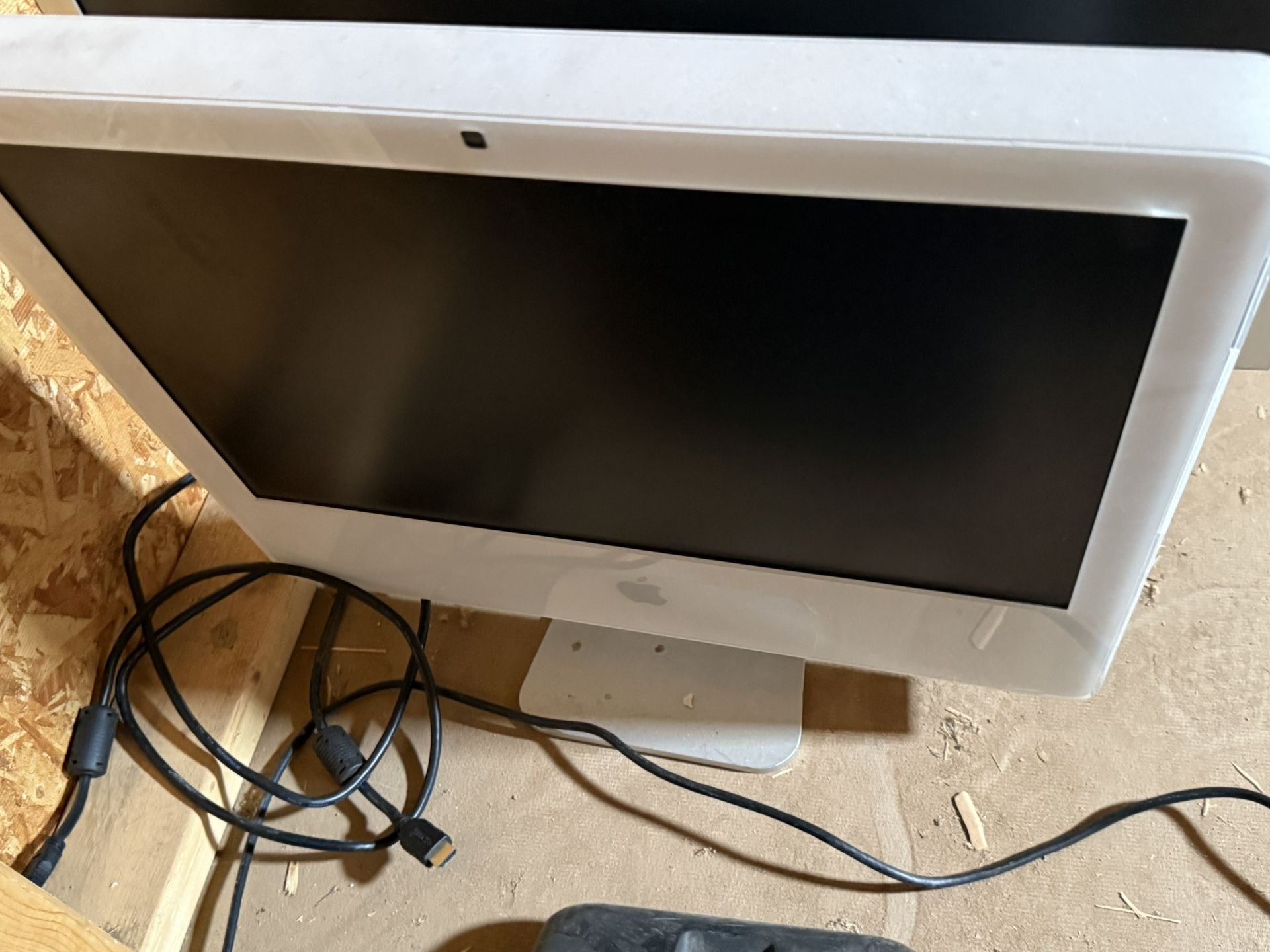 Apple Computer Monitor 75