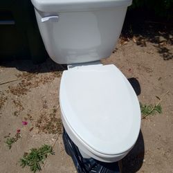 Toilet Good Used 