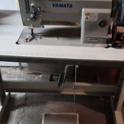 Yamata Industrial Sewing Machine 