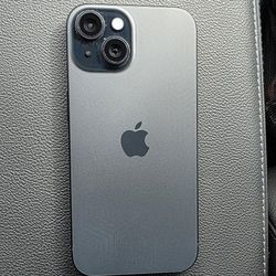 iPhone 15 Black 128GB AT&T Carrier 