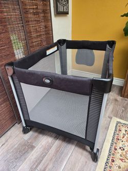 Playpen
