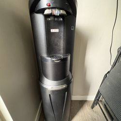 Water Dispenser 
