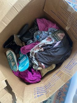 Size 1 Women’s Clothes x And Size 9 Shoes