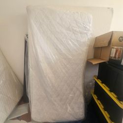 Twin mattresses