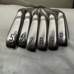 Titleist T200 Irons