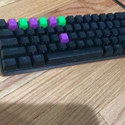 Apex Pro Min No USB-c Cable But Easy To Get