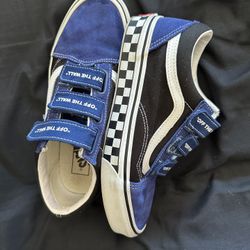 Vans Size 8.5 Woman’s 
