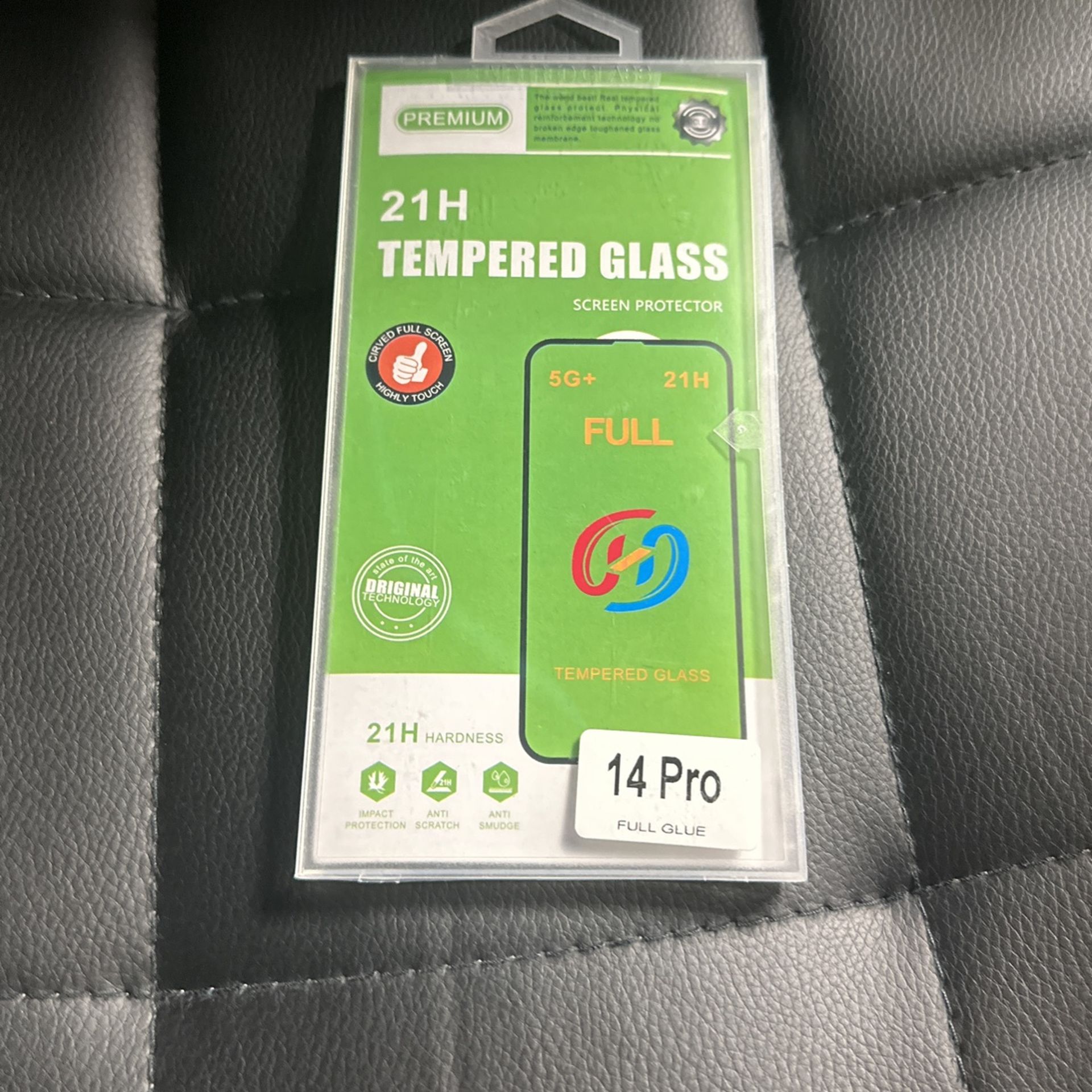 14 Pro Screen Protector