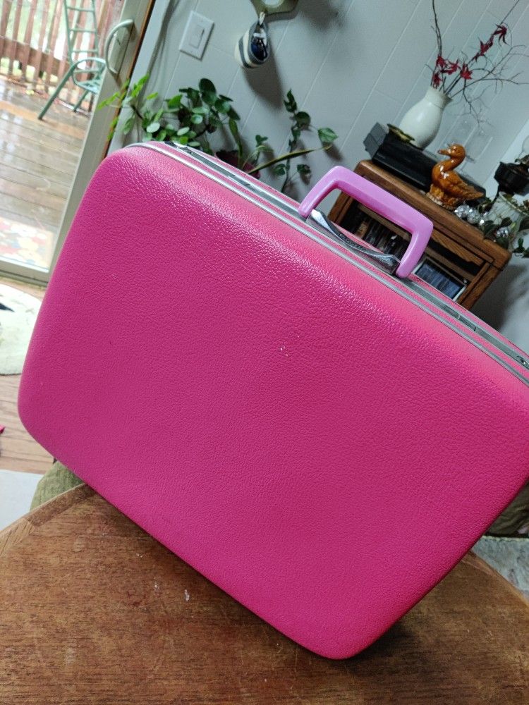 Vintage Suitcase Pink
