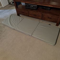 3” Thick Trifold Yoga Mat with Non Slip Bottom