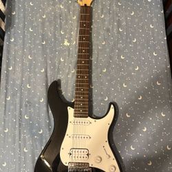 Yamaha EG 112c Electric Guitar