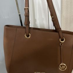 MK