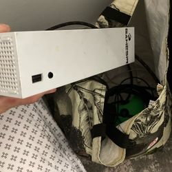 Xbox Series S And Multiple Accounts With Games