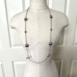 Chico’s Silver/gold Tone Hammered Ball Necklace i