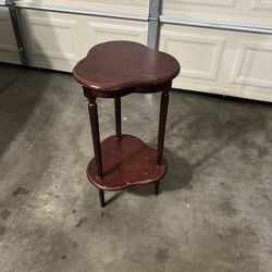 Clover Shaped End Table 