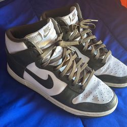 Nike Dunk High 'Cargo Khaki' 2022| Green