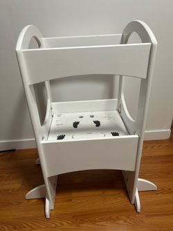 Little partners Learning Tower Kitchen Helper