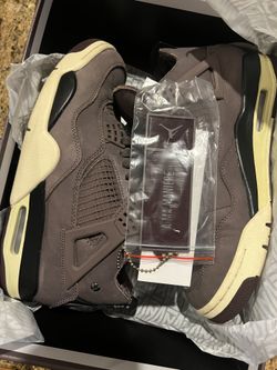 Retro 4 A Ma Maniere Violet Ore