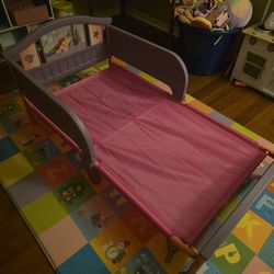 Disney Girls Toddler Bed