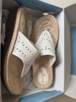 Sandals Size 9