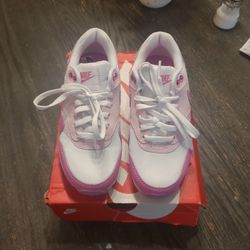 Nike Air Max 1 GS Pink And White foam Girls Size 2