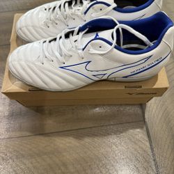 Mizuno Monarcida Neo II Soccer Shoes Size 9