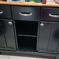 KITCHEN/DINNING ISLAND