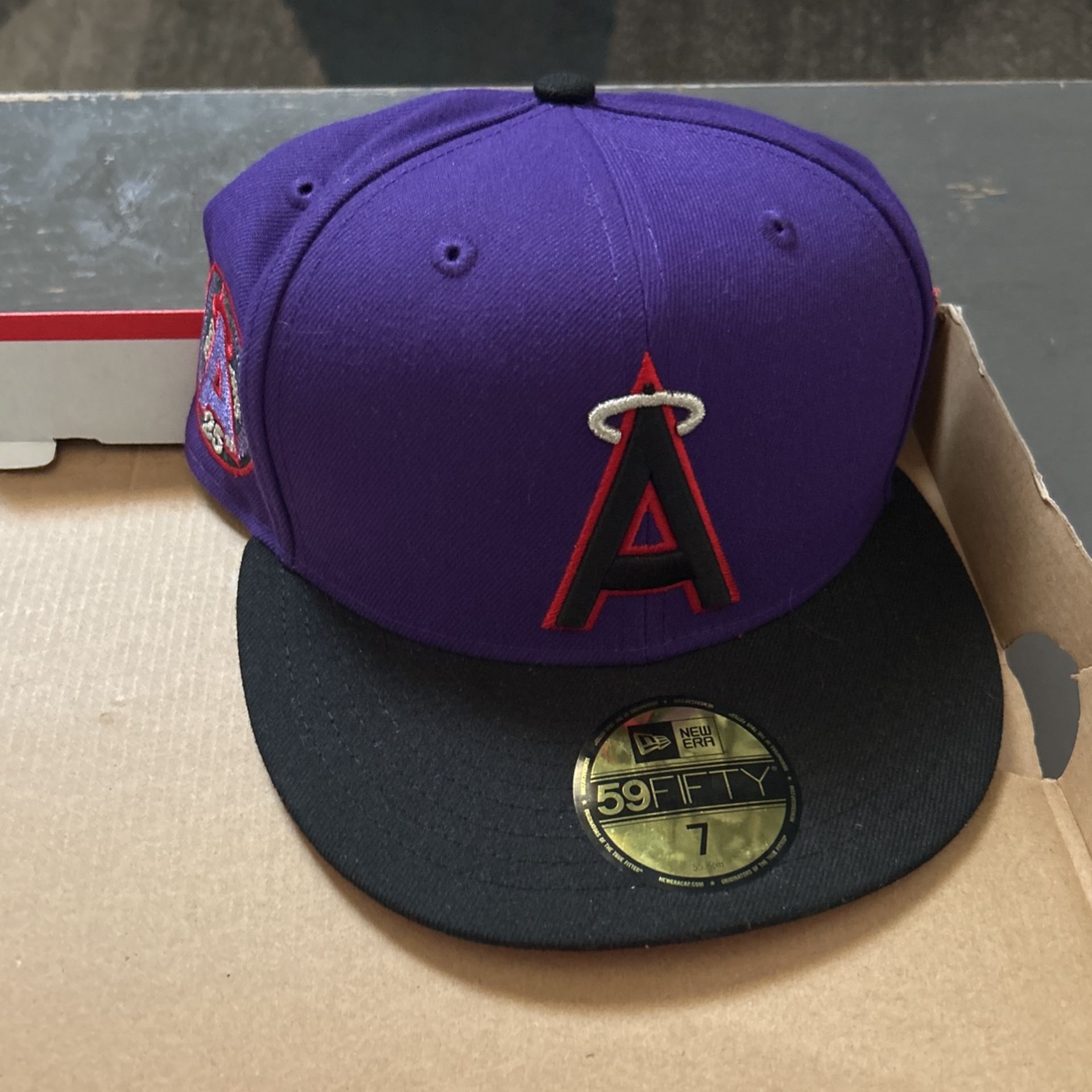 Brand New Size 7 Angles Hat Fitted