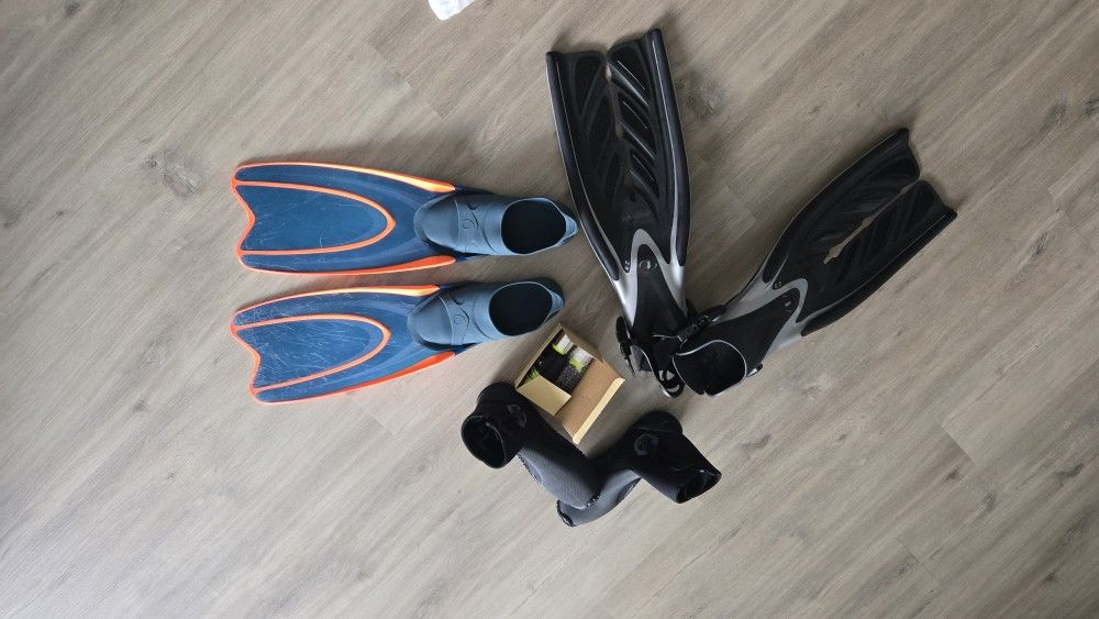 Scuba Diving Fins And Boots
