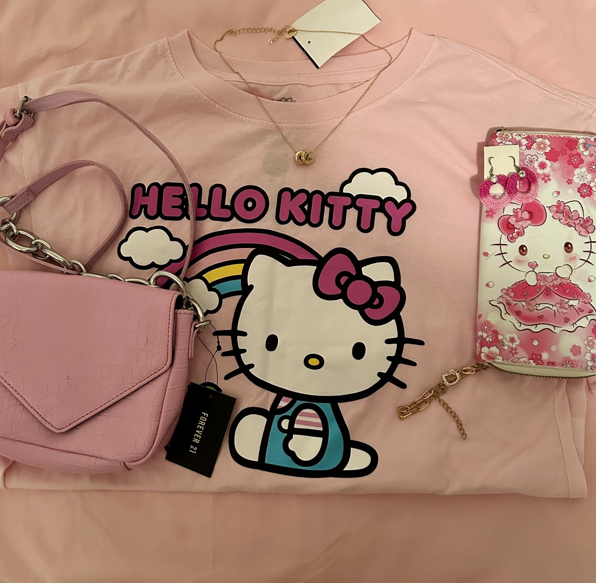 Hello Kitty Bundle $15