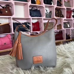 DOONEY & Bourke 